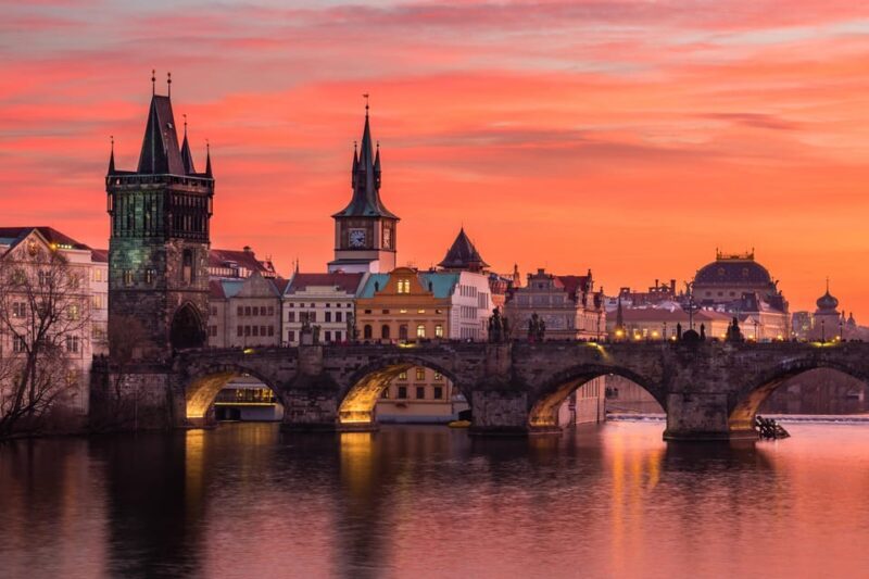 1000 years of history! Evening walking foodie tour - FAQ