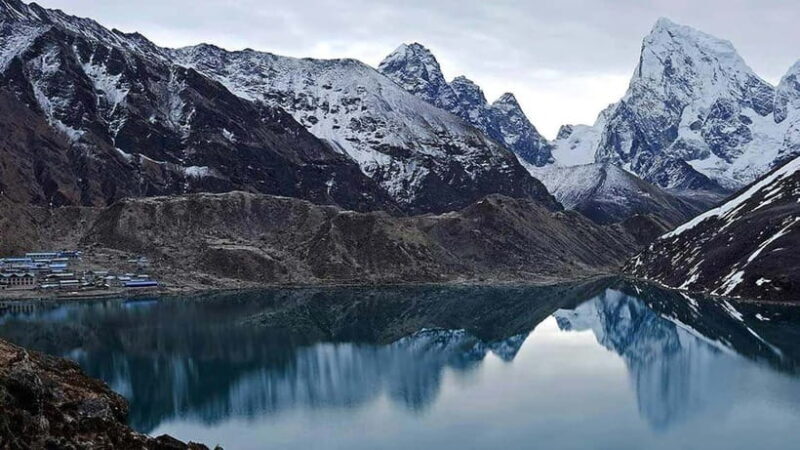 11 Days Gokyo Valley Trek with Flights from Kathmandu - Key Points
