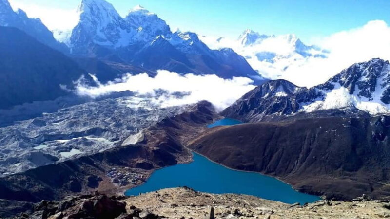 11 Days Gokyo Valley Trek with Flights from Kathmandu - Exploring the 11-Day Gokyo Valley Trek in Detail