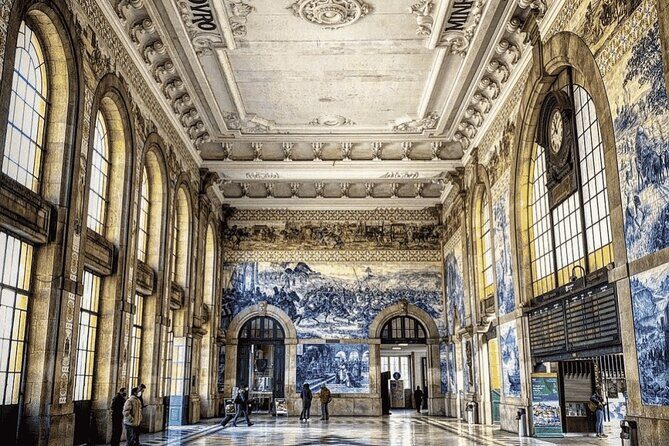 12h Porto Tour from Lisbon in Mercedes de Luxo - Frequently Asked Questions