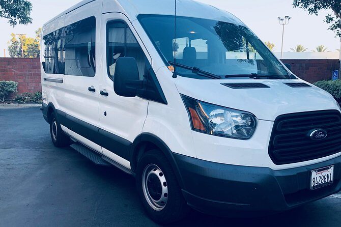 14-Seater Private Tour of LA - Experience the Best of Los Angeles on a Private 14-Seater Tour