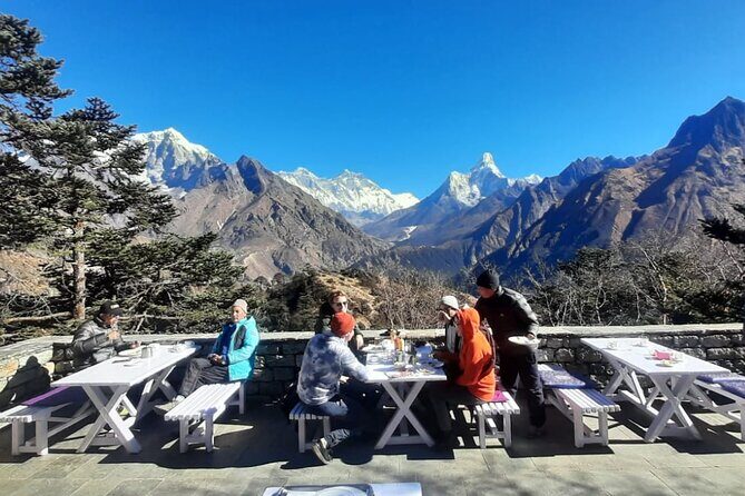 15 Days Everest Base Camp Trek and Kathmandu Tour - Who Should Consider This Tour?