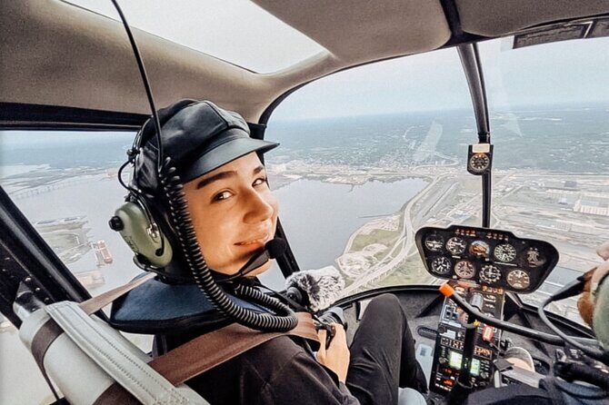 15-Mile Aerial Helicopter Tour over Duluth and Superior - Key Points