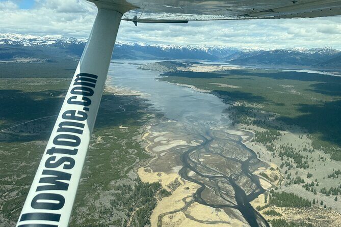 15 Minute Yellowstone Small Plane Tour - Exploring the Yellowstone Small Plane Tour in Detail