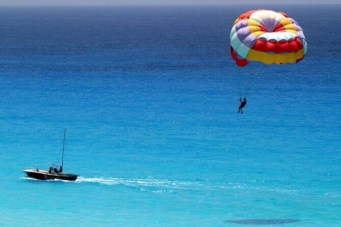 15 minutes Parasailing in Punta Cana - An In-Depth Look at the 15-Minute Parasailing Tour in Punta Cana