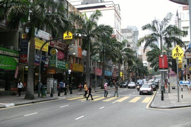 16 Hours Private Highlights Tour to Kuala Lumpur from Singapore - A Detailed Look at the 16-Hour Private Highlights Tour