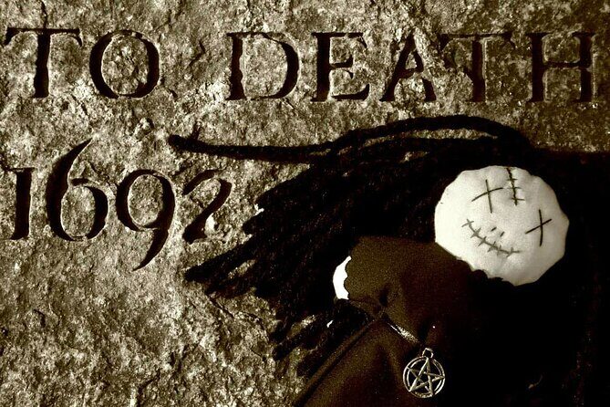 1692 Salem Night Walking Tour - Key Points