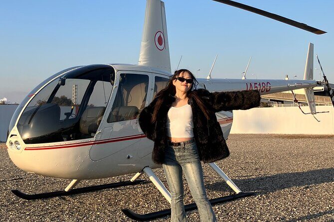 18-Min Osaka Helicopter Tour: Cultural Heritage Experience - Osaka from Above: An 18-Minute Helicopter Tour of Cultural Heritage and City Highlights