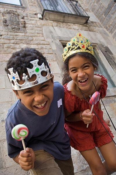 2.5-Hour Kids & Family Walking Tour in English - A Fun-Filled 2.5-Hour Kids & Family Walking Tour in Barcelona