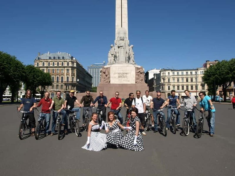 2.5-Hour Riga Cruiser Bike Tour - Who Is This Tour Best For?