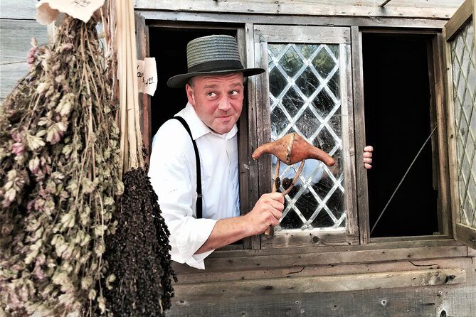 2.5-Hour Salem History & Sightseeing Guided Walking Tour - Engaging Meta Description