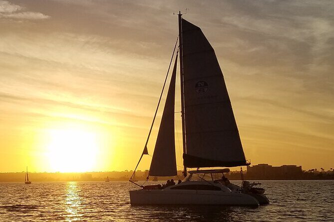 2.5 Hours of Fun: Catamaran Sunset Sail - An In-Depth Look at the 2.5 Hours of Fun: Catamaran Sunset Sail