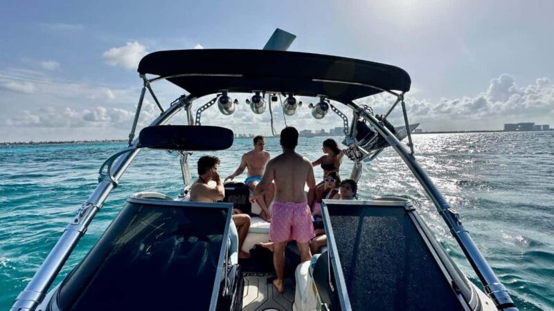 2.5 hr Private Surf Lessons & Snorkeling for all Ages - Exploring the Water Wonderland of Cancun in Comfort and Style