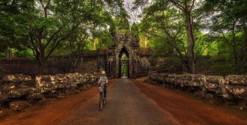 2-Day Angkor Tour with Sunrise, Sunset & Banteay Srei temple - FAQ