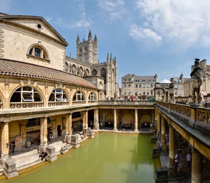 2-Day Cotswolds, Bath & Stonehenge Tour - Key Points