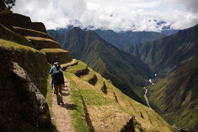 2-Day exclusive Tour of the Inca Trail to Machu Picchu - A Closer Look at the 2-Day Inca Trail Tour