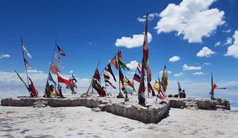 2-day excursion to the Salar de Uyuni - The Salt Flats Journey Begins: Day 1