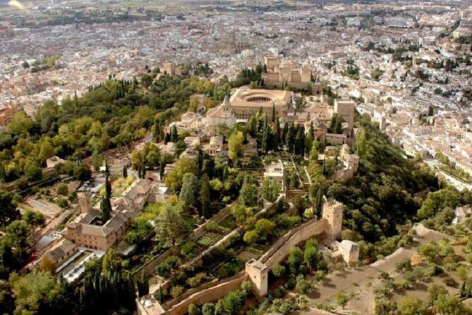 2-Day Granada Tour from Seville Including Skip-the-Line Access to Alhambra Palace and Arabian Baths - Who Will Love This Tour?