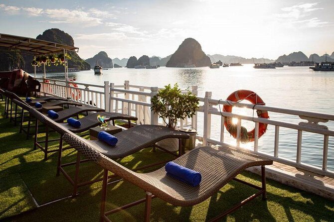 2-day Ha Long Bay Cruise included Transfer, Kayking and Swimming - Key Points