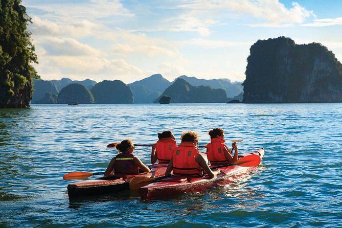 2-day Ha Long Bay Cruise included Transfer, Kayking and Swimming - Who Would Love This Tour?