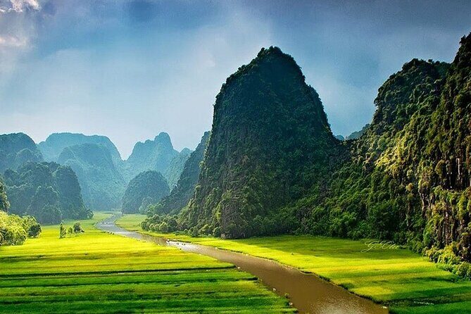 2-Day Halong Bay Tou & Ninh binh Tour With Transfer - Analyzing the Cost and Overall Value