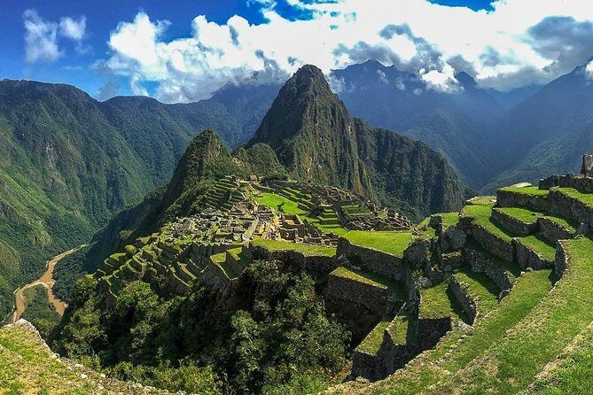 2 Day Hiking Short Inca Trail to Machu Picchu - Exploring the Itinerary in Detail
