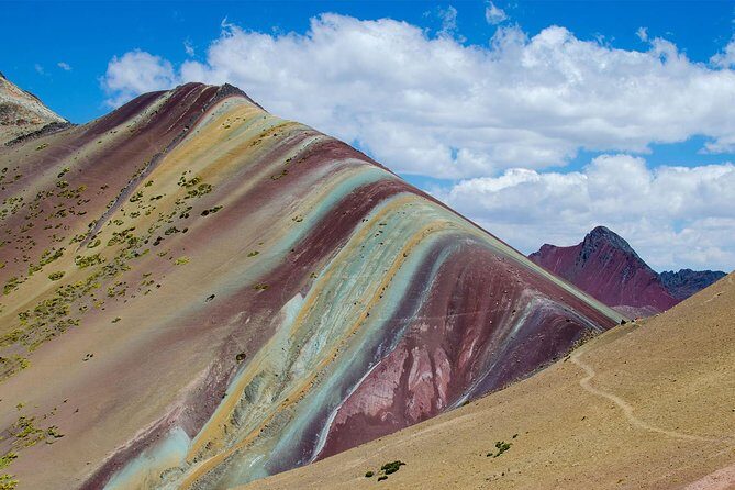 2-Day Machu Picchu and Rainbow Mountain Tour (Small group or Private) - Who This Tour Is Perfect For