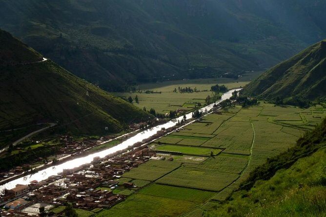 2-Day Machu Picchu Tour by Train with Salt Mines and Moray - Key Points