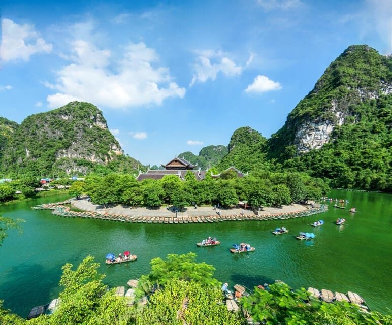 2-Day Ninh Binh: Hoa Lu, Trang An, Mua Cave & Cuc Phuong - Day 1: Step Back in Time at Hoa Lu and Savor Scenic Boat Rides