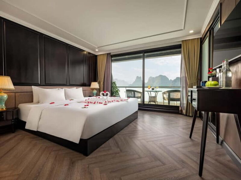 2-Day or 3-Day: Halong&Lan Ha Bay Cruise 5* balcony,bathtub - Key Points