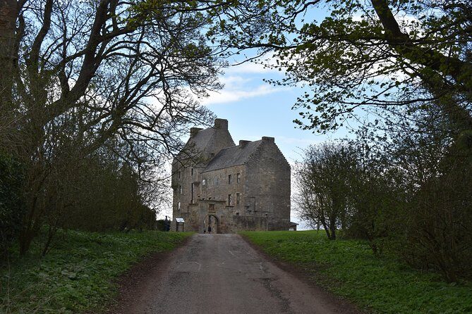 2-Day Outlander Experience Small Group Tour from Edinburgh - The Experience in Detail