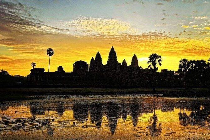 2-Day Phnom Penh to Siem Reap and Angkor Wat Temples - What Travelers Love Most