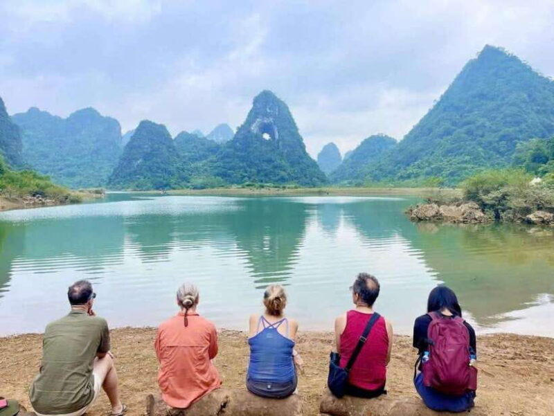 2-Day Private tour Ban Gioc Waterfall and Nguom Ngao Cave - Key Points