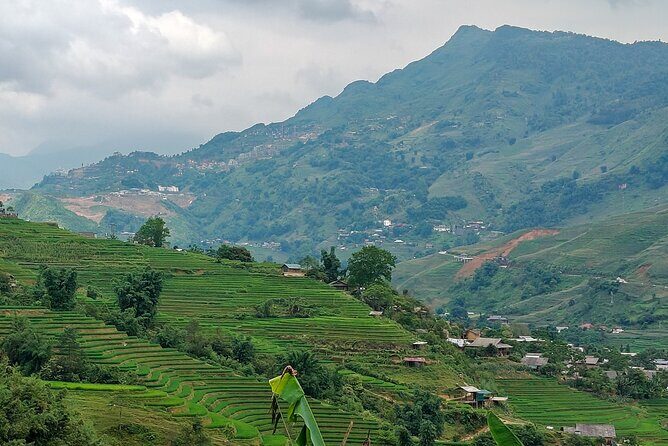 2 Day Private Tour from Sapa Waterfalls Villages and Hidden Gems - Exploring Sapa in Comfort and Style: An In-Depth Review
