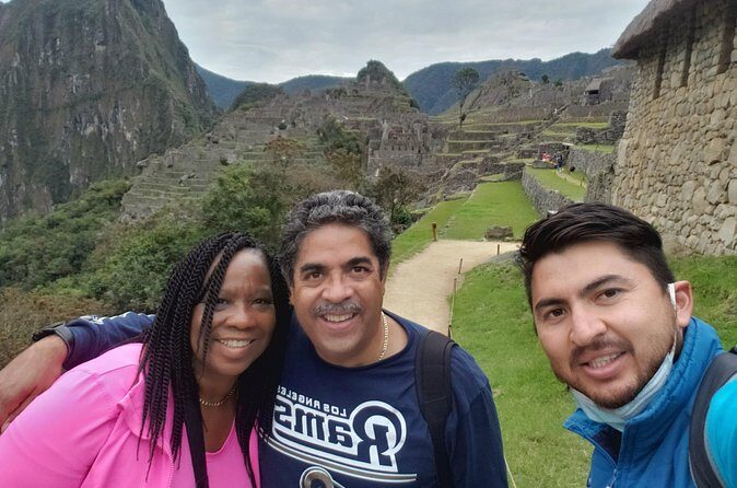 2-Day Private Tour in the Sacred Valley with Private Transportation - Exploring the Itinerary in Detail