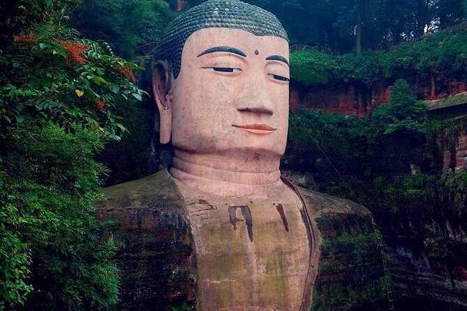 2-Day Private Tour of Leshan Grand Buddha and Emei Shan including Monastery Stay - A Closer Look at the 2-Day Itinerary