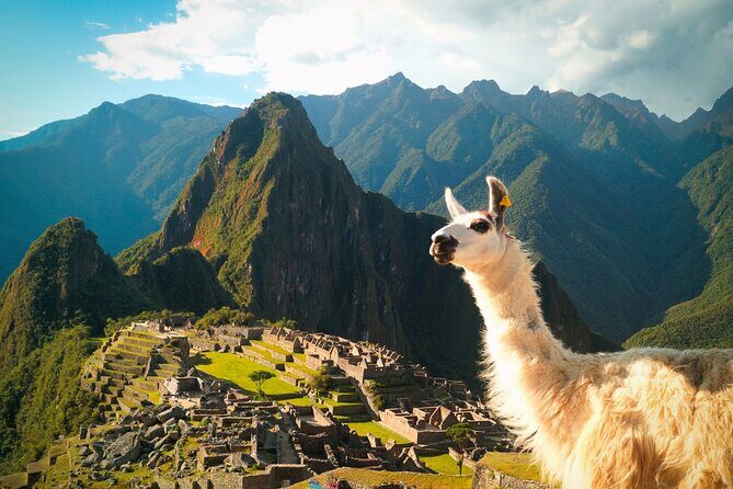 2-Day Private Tour: Sacred Valley and Machu Picchu by train - Key Points