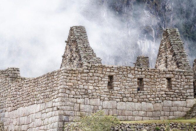 2-Day Private Tour Sacred Valley and Machu Picchu Citadel Upper level - Who Should Consider This Tour?