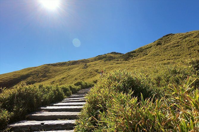 2-Day Private Tour to Sun Moon Lake and Mount Hehuan - Frequently Asked Questions