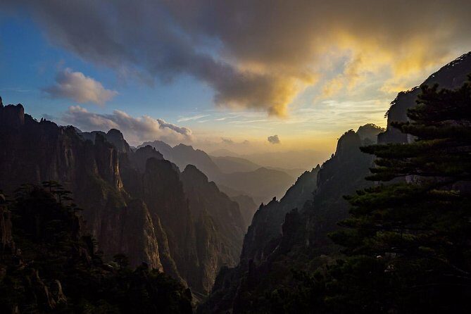 2-Day Private Trip to Huangshan and Hongcun from Shanghai with Accommodation - A Deep Dive into the 2-Day Huangshan and Hongcun Tour