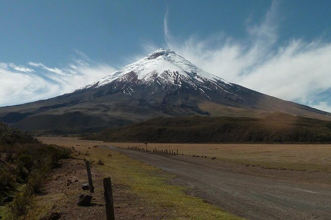 2-Day Tour of Cotopaxi Volcano and Quilotoa Lagoon with hotel - The Sum Up
