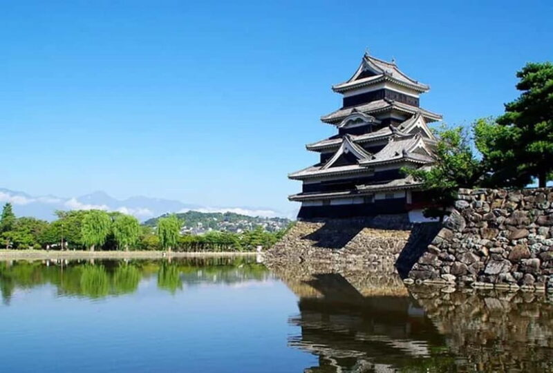 2-Day Tour to Matsumoto, Takayama & Kanazawa - Key Points