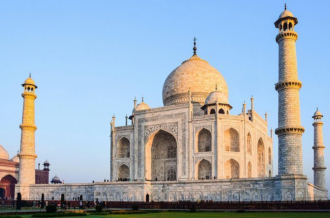 2-Day Tour to Taj Mahal and Agra from Chennai with Both Side Commercial Flights - FAQ