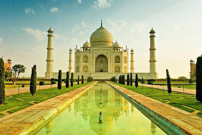 2-Day Tour to The Taj Mahal, Agra from Kolkata with Both side Commercial Flights - Exploring the Itinerary in Detail
