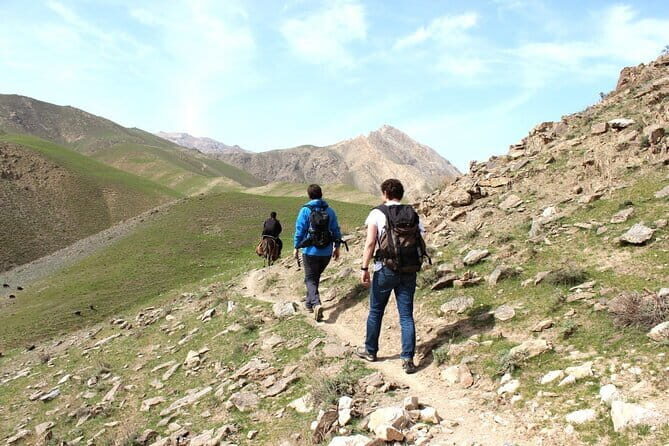2 Day Ukhum Hiking Tour from Bukhara - Exploring the 2-Day Ukhum Hiking Tour: An In-Depth Look