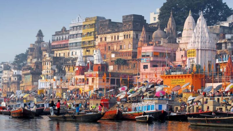 2-Day Varanasi: Experience Sunrise Boat Ride & Evening Aarti - Exploring Varanasi: A City of Contrasts