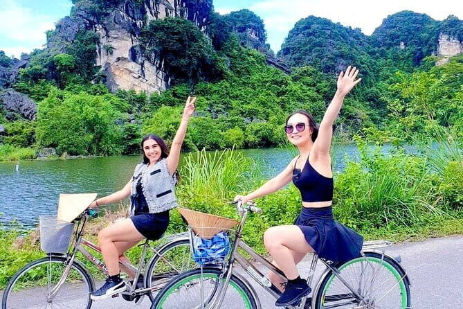 2-Day Visit All Ninh Binh Attractions from Hanoi by local experts - A Deep Dive into the Ninh Binh Tour Experience