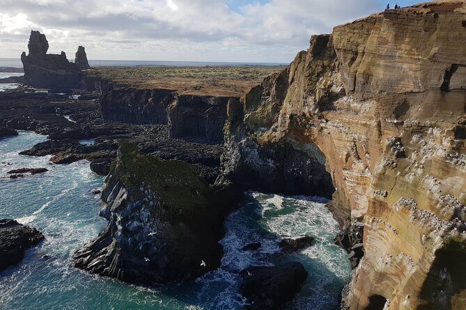 2-Day West Coast Tour | Lava Cave, Snæfellsnes & Silver Circle - Key Points