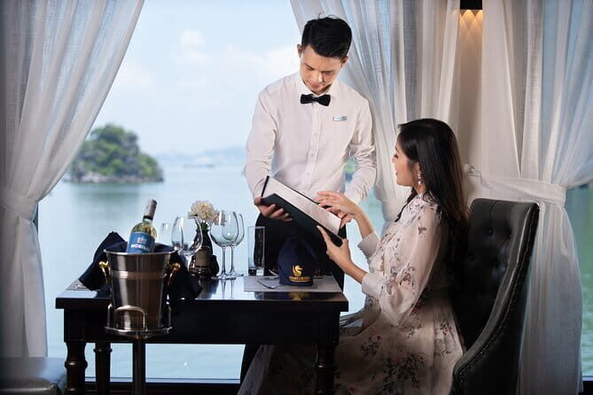 2 Days 1 Night Luxury Cruise Travel in Ha Long Bay - Detailed Itinerary Breakdown