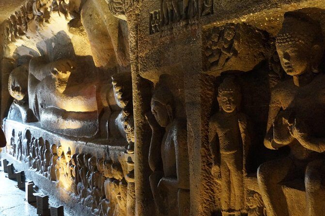 2-days Ajanta Ellora tour package by private cab from Aurangabad - A Practical & Authentic 2-Day Tour of Ajanta & Ellora Caves from Aurangabad